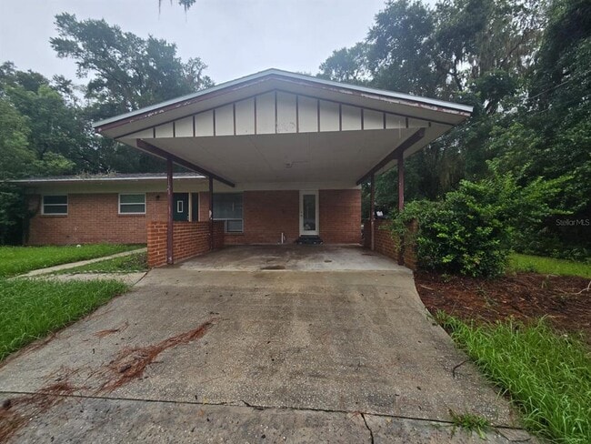 1121 NE 13th Ave in Ocala, FL - Building Photo - Building Photo