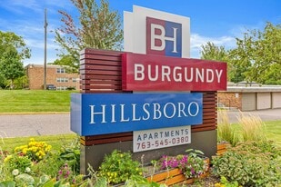 Burgundy And Hillsboro in New Hope, MN - Building Photo