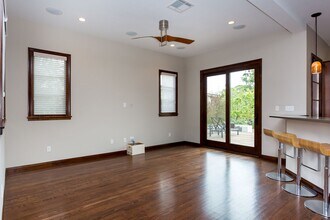 3749 Elliott St in San Diego, CA - Building Photo - Building Photo