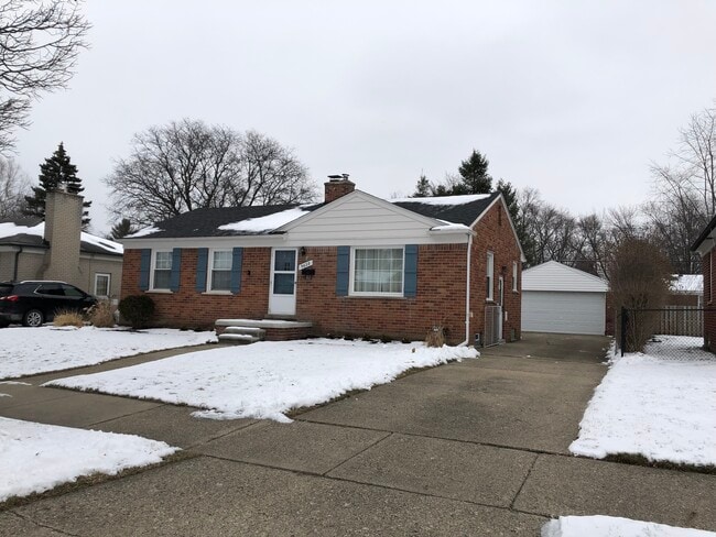 property at 9628 Shadyside St