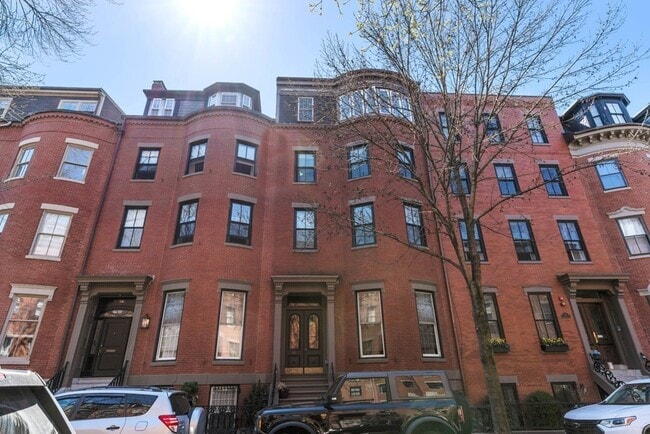 property at 88 Waltham St