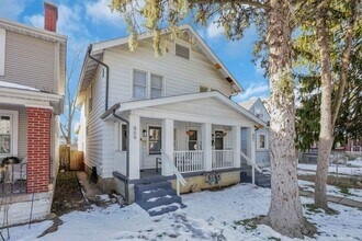 807-809-809 E Deshler Ave in Columbus, OH - Building Photo - Building Photo