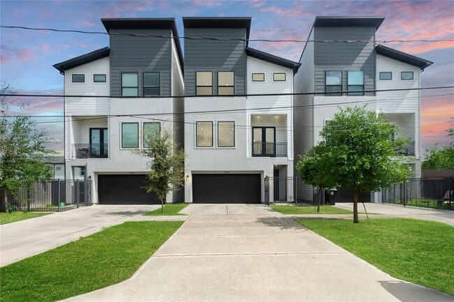 property at 3013 Nagle St