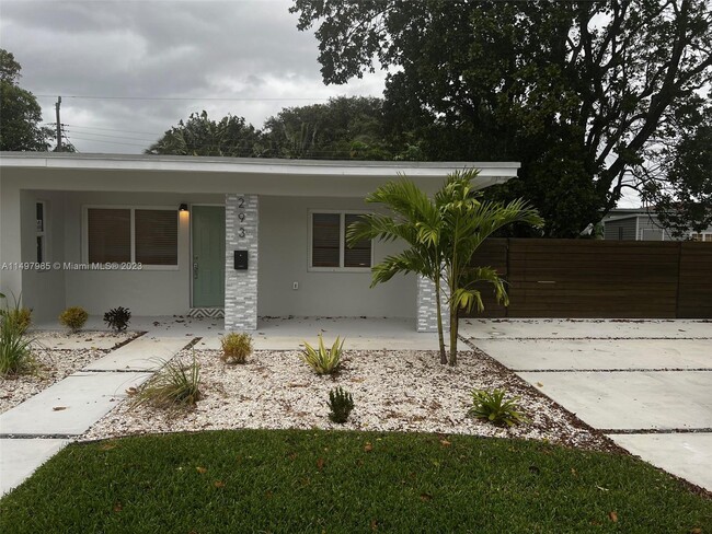 293 NE 112th St-Unit -293 in North Miami, FL - Building Photo - Building Photo