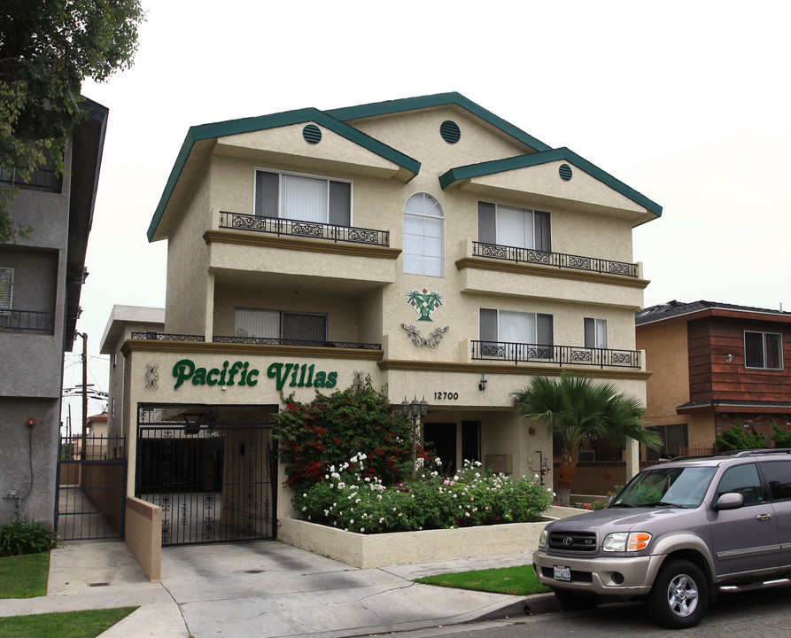 Pacific Villas in Hawthorne, CA - Foto de edificio