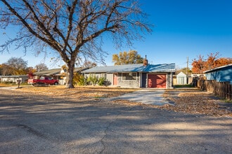 1609 N Plateau Ave in Caldwell, ID - Building Photo - Building Photo