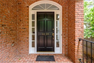 1034 St James Crossing in Atlanta, GA - Building Photo - Building Photo