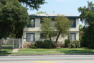 18127 Roscoe Blvd in Northridge, CA - Building Photo - Building Photo