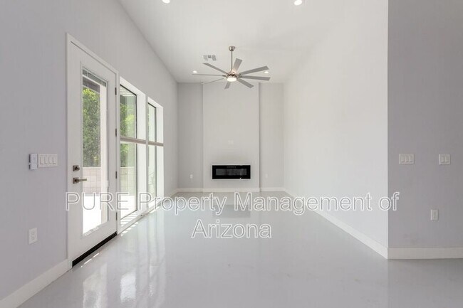 4501 E Campbell Ave in Phoenix, AZ - Building Photo - Building Photo