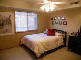 10 Zeller Crossing, Unit 309 in North Liberty, IA - Building Photo