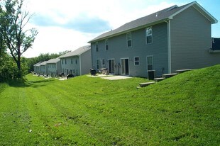 Beacon Ridge in Columbia, MO - Building Photo - Building Photo