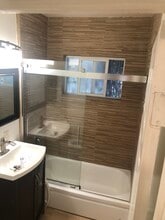3378 S Centinela Ave, Unit B in Los Angeles, CA - Building Photo - Building Photo
