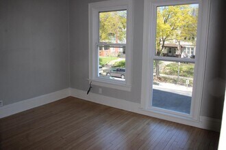 2909 N Farwell Ave in Milwaukee, WI - Building Photo - Building Photo