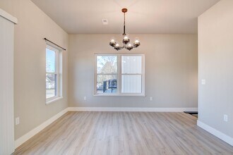 2513 Otter Creek Trail in Altoona, WI - Building Photo - Building Photo