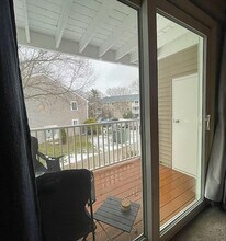 36 Silver Hill Ln, Unit 18 in Natick, MA - Building Photo - Building Photo