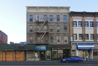 16 S Main St in Port Chester, NY - Foto de edificio - Building Photo