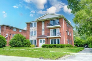16035 Laramie Ave in Oak Forest, IL - Building Photo