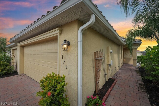 1751 Alameda Dr in Naples, FL - Building Photo - Building Photo