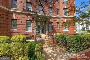 1201 Q St NW in Washington, DC - Building Photo