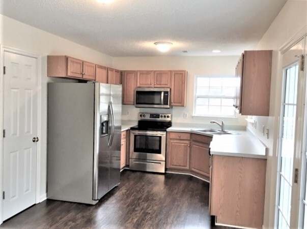 113 Longbourne Way in Summerville, SC - Building Photo - Building Photo