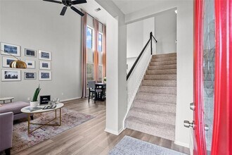 6318 Jessie Anne Ln in Houston, TX - Building Photo - Building Photo