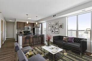 The Palmer in Minneapolis, MN - Building Photo