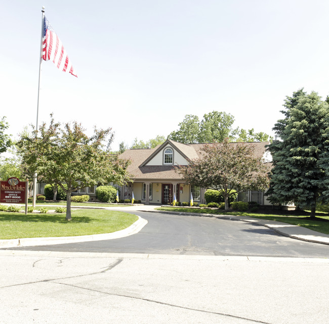 Meadow Lake Estates in White Lake, MI - Building Photo - Building Photo