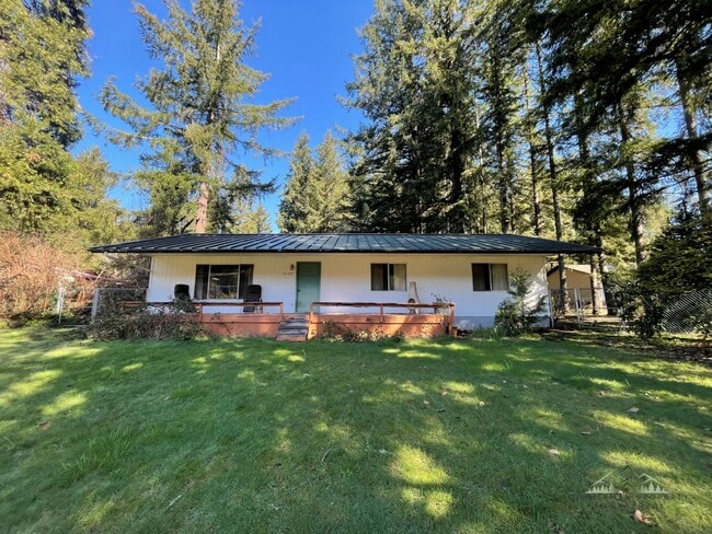 property at 44887 McKenzie Hwy