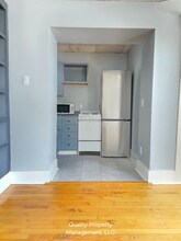 128 Hammond St, Unit 8 in Bangor, ME - Building Photo - Building Photo