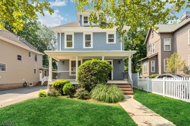 property at 237 Orchard St