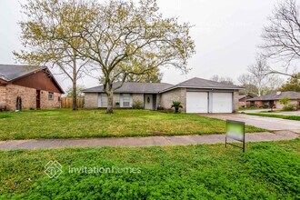2902 Early Turn Dr in Webster, TX - Building Photo - Building Photo