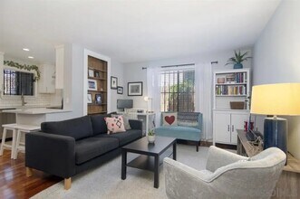 4415 38th St in San Diego, CA - Building Photo - Building Photo