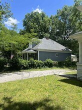 2628 E 8th St in Joplin, MO - Building Photo - Building Photo