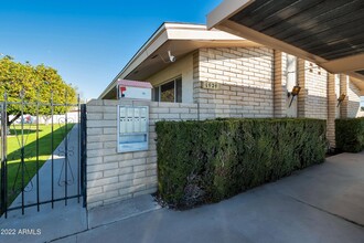 1422 E Dana Ave in Mesa, AZ - Building Photo - Building Photo