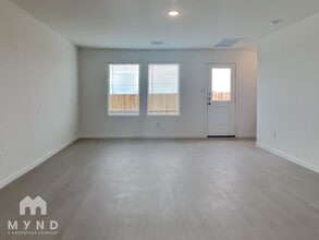 7113 Aqua Marine, Unit 7-709 in San Antonio, TX - Foto de edificio - Building Photo