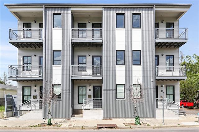 property at 3431 Chartres St