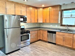 1102 Lathrop Ave in Forest Park, IL - Building Photo - Building Photo