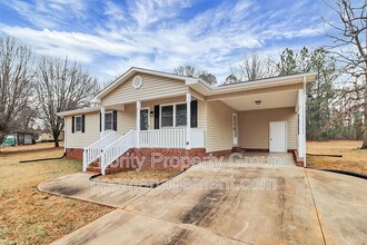 225 Pineland Ave in Boiling Springs, NC - Building Photo - Building Photo