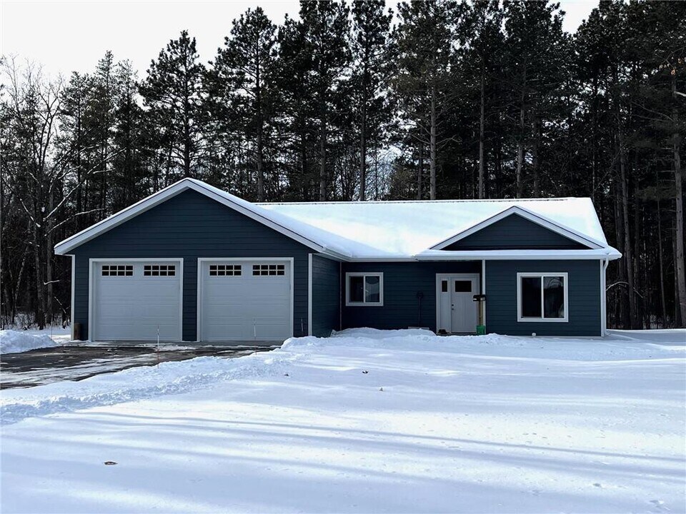 11593 Forestview Dr in Baxter, MN - Foto de edificio