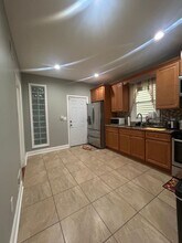 581 Monroe Ave in Elizabeth, NJ - Building Photo - Building Photo