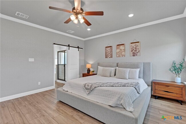 property at 8508 Glade Dr