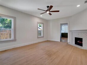 4058 39th Ave N in St. Petersburg, FL - Building Photo - Building Photo