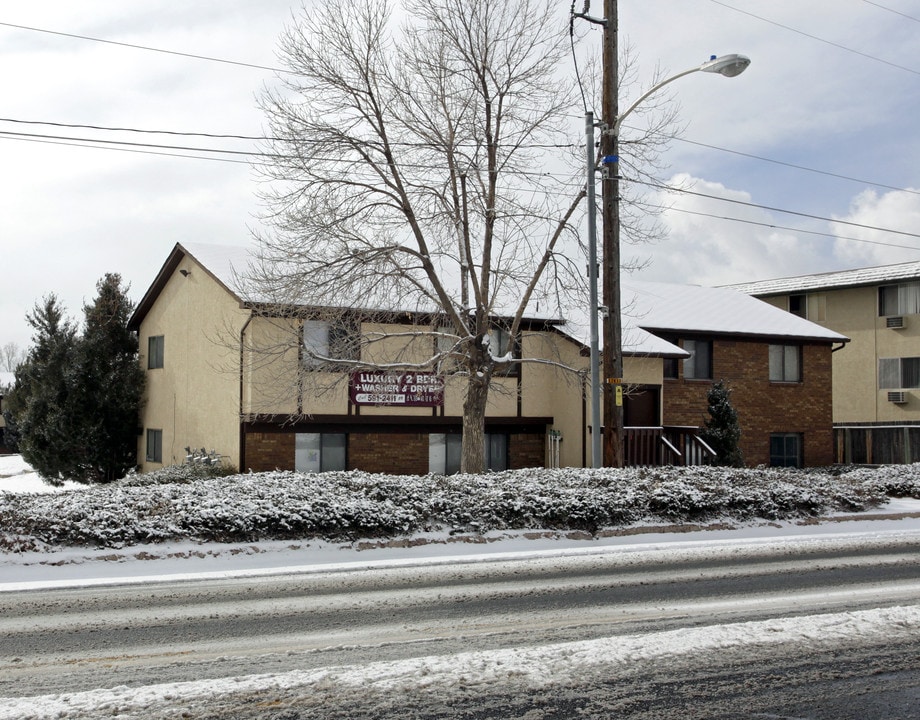 2629 E Uintah St in Colorado Springs, CO - Building Photo