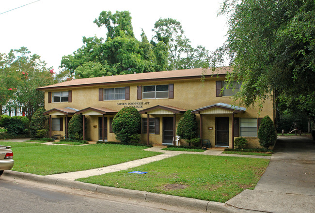 828 Ingleside Ave in Tallahassee, FL - Foto de edificio - Building Photo