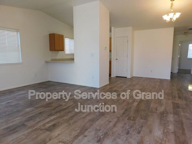 657 Springbrook Dr in Grand Junction, CO - Building Photo - Building Photo