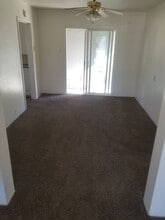 840 E Cypress St in Santa Maria, CA - Building Photo - Building Photo