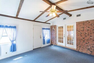 8 Chanute Cir, Unit A in Wichita Falls, TX - Building Photo - Building Photo