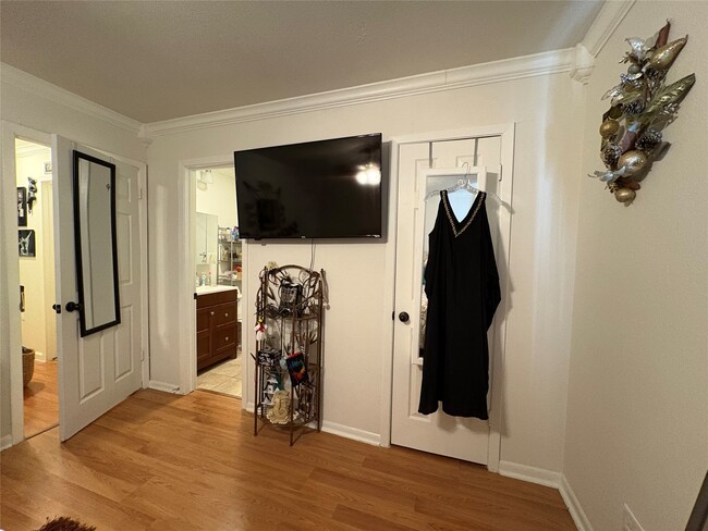 property at 302 West Dr