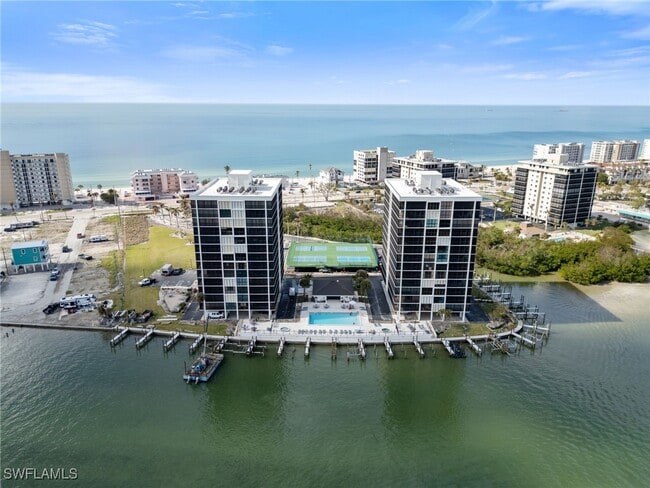 26225 Hickory Blvd in Bonita Springs, FL - Building Photo - Building Photo