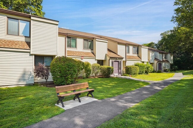 property at 52 Jefferson Oval